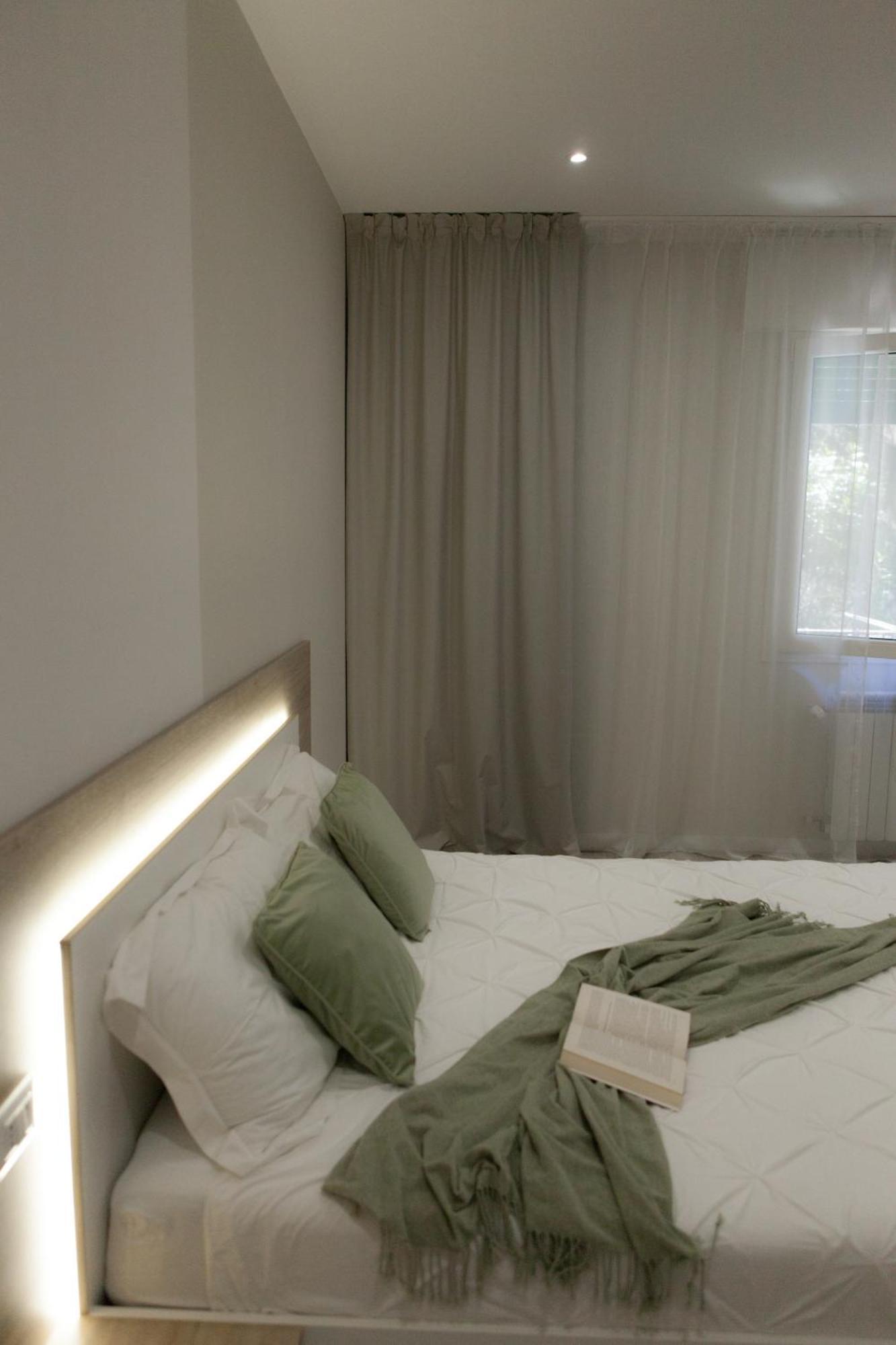 Romanapartments ميستر المظهر الخارجي الصورة