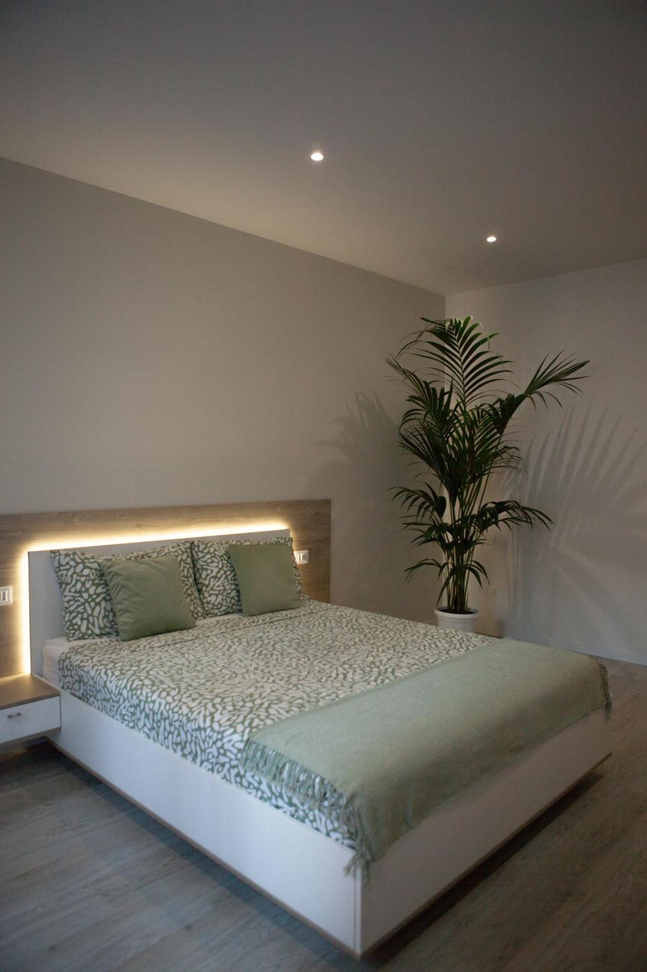 Romanapartments ميستر المظهر الخارجي الصورة